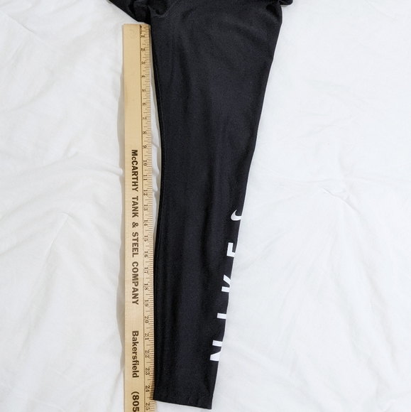 Nike Power Graphic Mid-Rise Training Leggings - Picture 7 of 8
